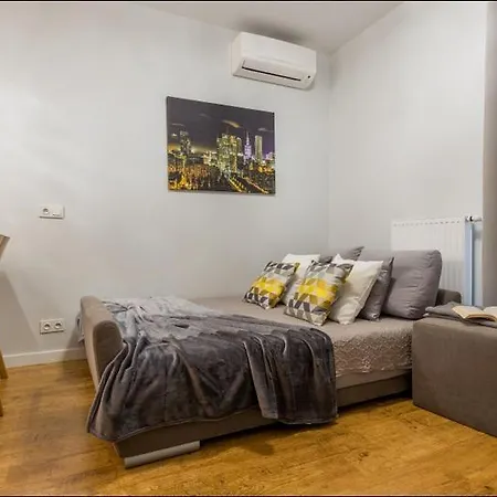 Apartment P&o Bielany 5 *